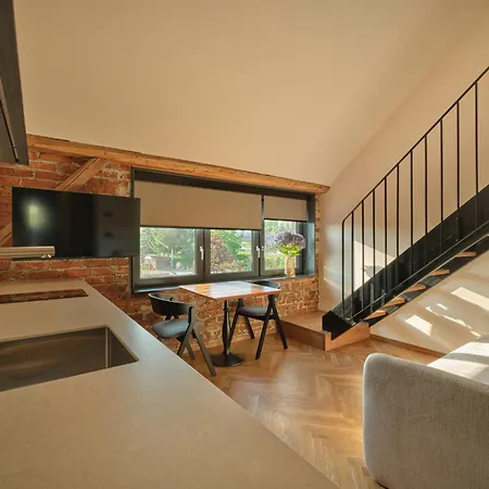 Apartamento Handmade - Free Gated Parking - Self Check In *