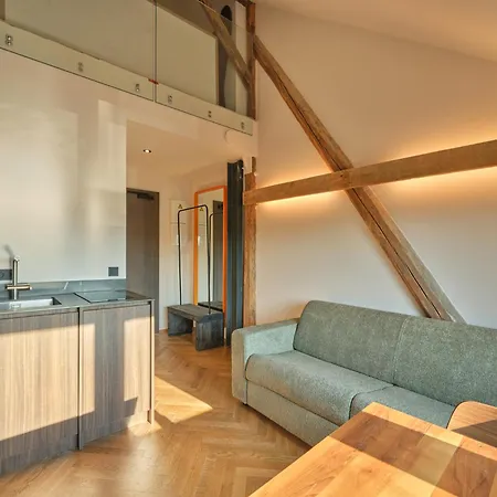 Apartamento Handmade - Free Gated Parking - Self Check In Liubliana