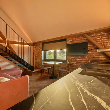 Apartamento Handmade - Free Gated Parking - Self Check In Liubliana
